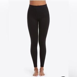 Spanx Look At Me Now Black Leggings Sz XS NWT